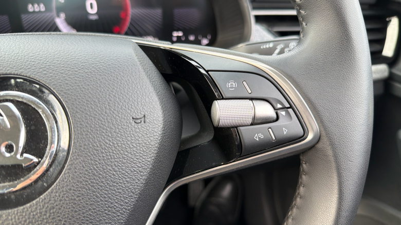 Skoda Kamiq 1.0 TSI SE 5dr Petrol Hatchback